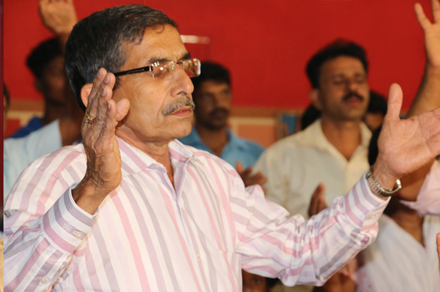 Hundreds Flocked to Anointing Prayer held by Grace Ministry in Mangalore at Prayer Center in Valachil on Friday, Jan 26th, 2018. Also, Life changing testimonies of many of the individuals created a major impact. 